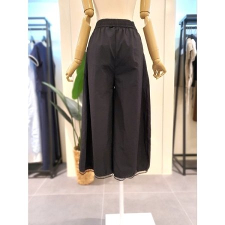 밑단 펀칭 쿨 와이드 팬츠 블랙