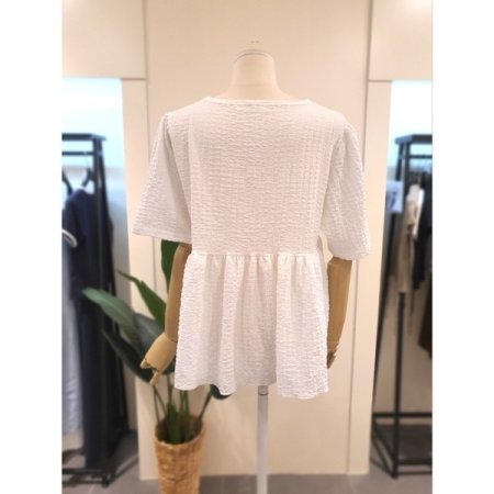 팝콘 셔링 반팔 블라우스 아이보리