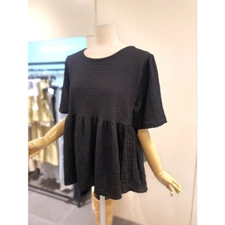 팝콘 셔링 반팔 블라우스 블랙