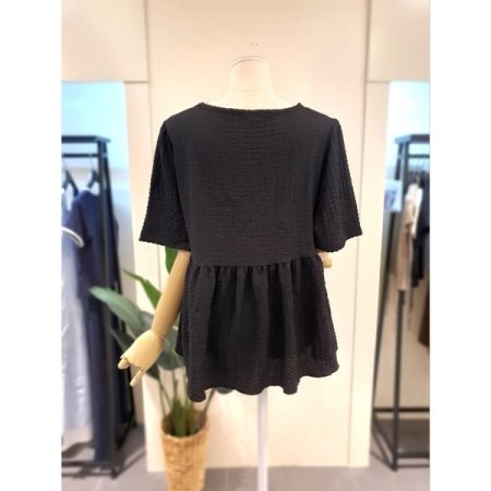 팝콘 셔링 반팔 블라우스 블랙