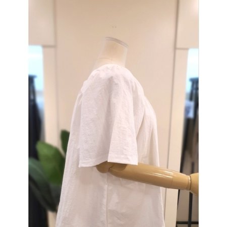 바스락 스퀘어넥 블라우스 아이보리