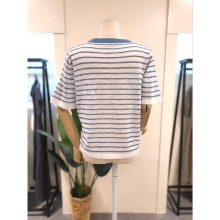 스트라이프 자수 반팔 니트 블루