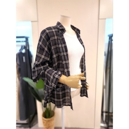 모니 긴팔 체크 셔츠 블랙