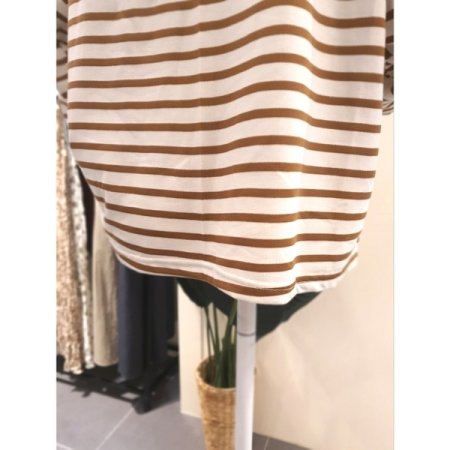 캠프 스트라이프 티셔츠 카멜