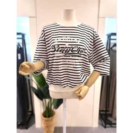 스트라이프 5부 소매 맨투맨 블랙