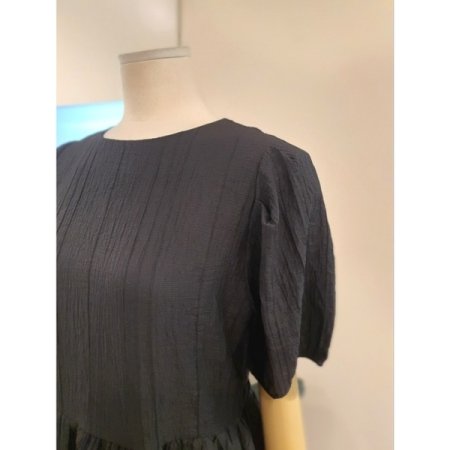 하이디 스트링 반팔 원피스 블랙