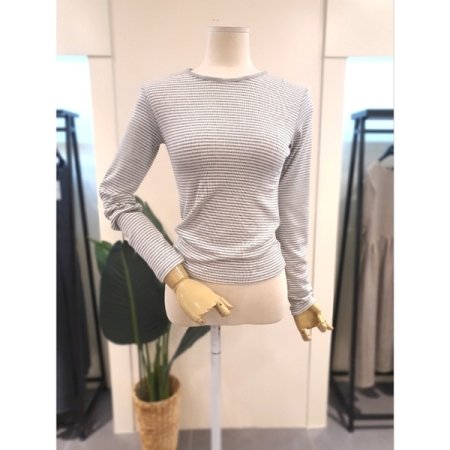 스트라이프 긴팔티 그레이