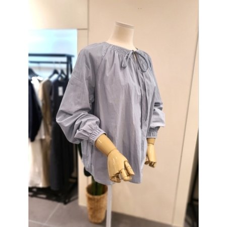 라운드넥 셔링 긴팔 블라우스 블루