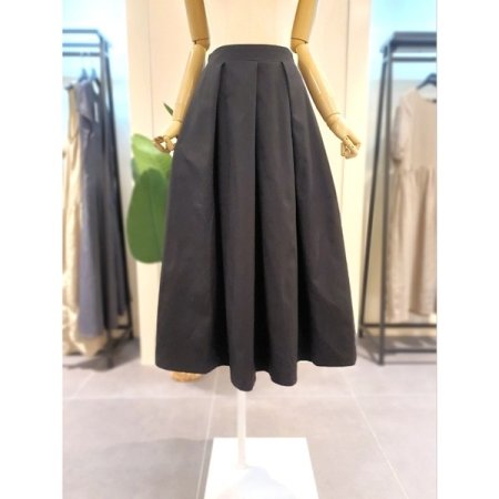 핀턱 뒷밴딩 스커트 다크그레이
