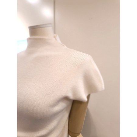 반목 반팔 니트 크림