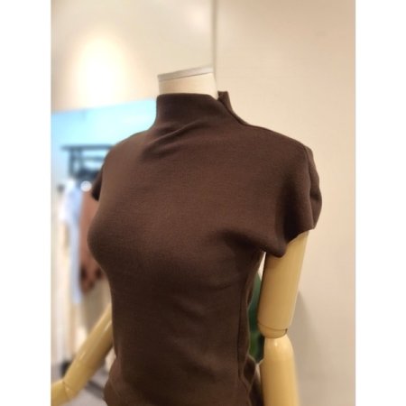 하프폴라 반목 반팔 니트 브라운