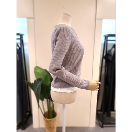 베어 자수 꽈배기 가디건 그레이