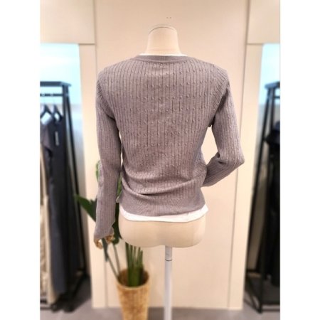 베어 자수 꽈배기 가디건 그레이