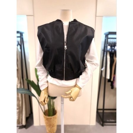 에코 가죽 벌룬 베스트 블랙