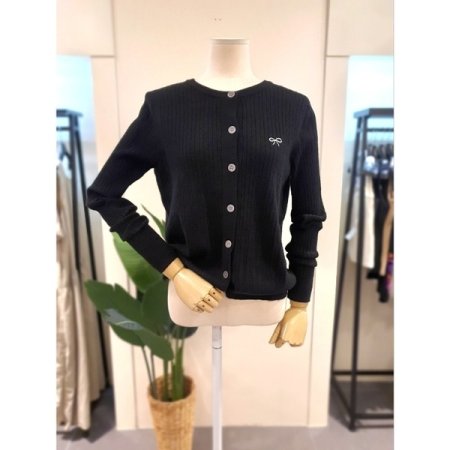 리본 자수 꽈배기 가디건 베이지