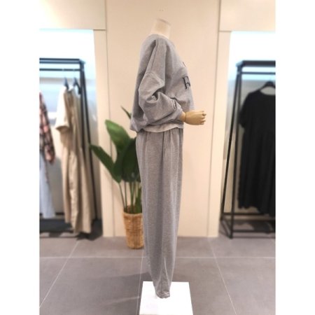 데일리 트레이닝 세트 그레이