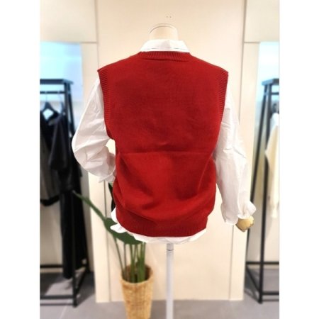 버튼 자카드 니트베스트 레드