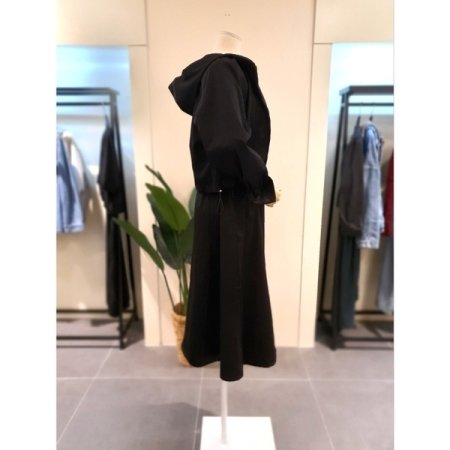 모앤 후드 집업 원피스 세트 블랙