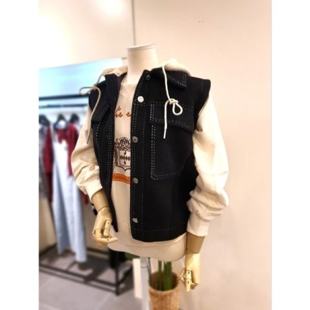 후드 탈부착 니트 베스트 블랙