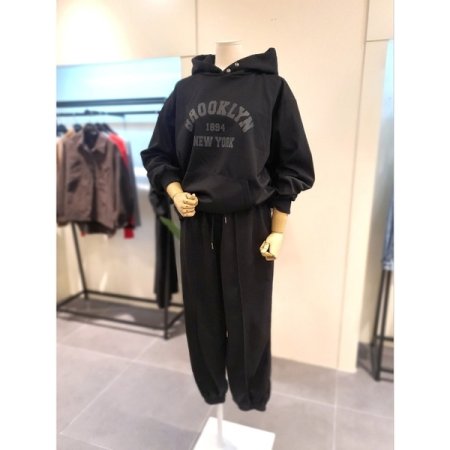 브룩 후드 트레이닝 세트 블랙