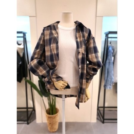 스카이 체크 셔츠 네이비