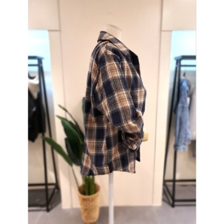 스카이 체크 셔츠 네이비