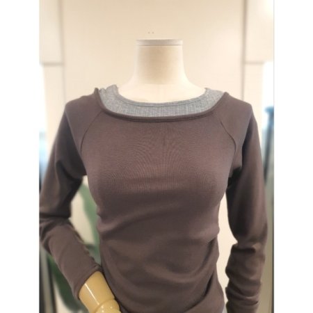 레이어드 이중 배색 티셔츠 브라운