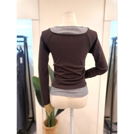 레이어드 이중 배색 티셔츠 브라운