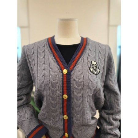 패치 배색 꽈배기 가디건 그레이