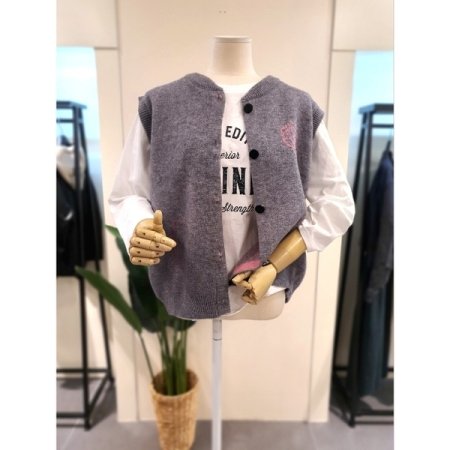 하트 버튼 니트 베스트 그린