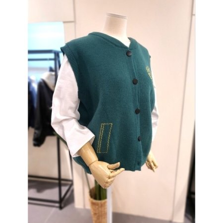 하트 버튼 니트 베스트 그린