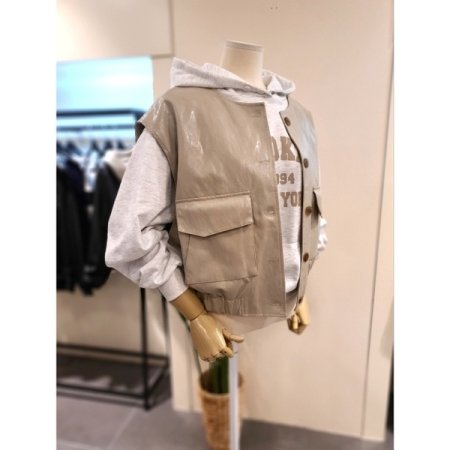 에코 빅포켓 가죽 베스트 라이트베이지