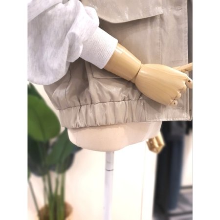 에코 빅포켓 가죽 베스트 라이트베이지