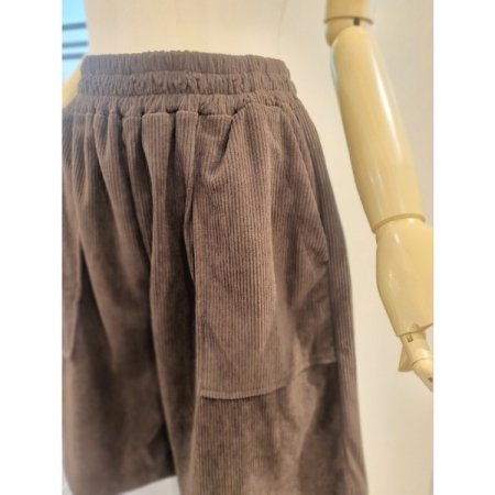 코듀로이 밴딩 4부 반바지 브라운