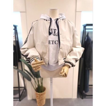 바시티 레더 점퍼 블랙