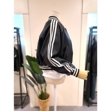 바시티 레더 점퍼 블랙