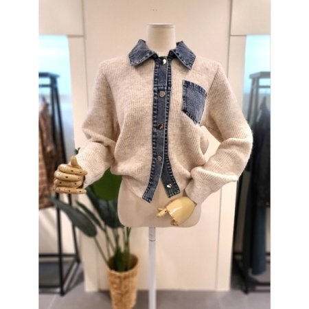 데님 배색 니트 가디건 베이지
