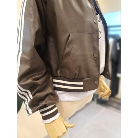 에코 가죽 라인 점퍼 브라운