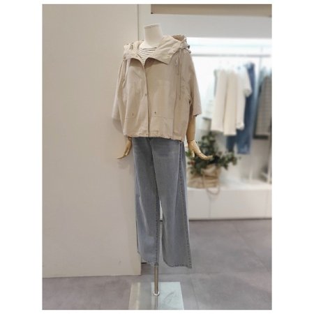 하프슬리브후드점퍼