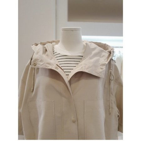 하프슬리브후드점퍼