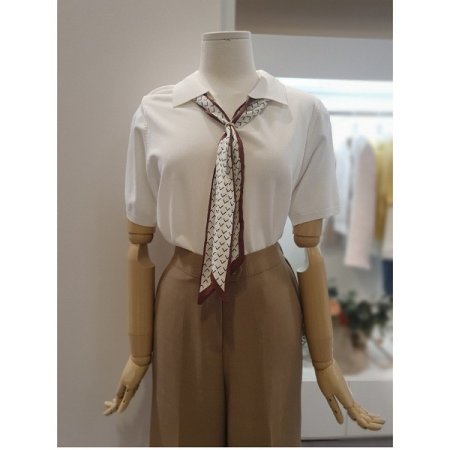 스카프카라니트