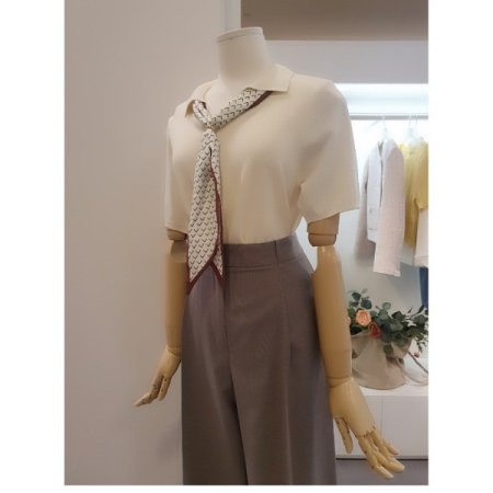 스카프카라니트