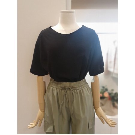 라운드기본티셔츠