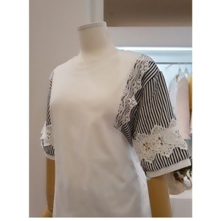 라운드루즈핏티셔츠