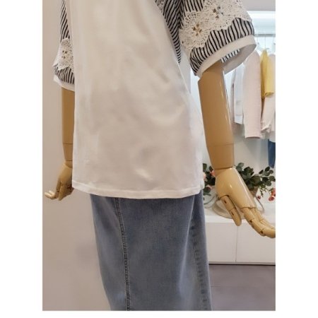 라운드루즈핏티셔츠