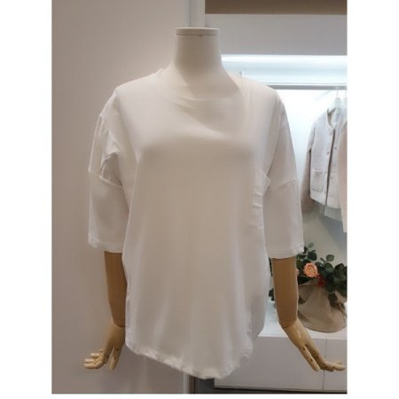 라운드루즈핏티셔츠