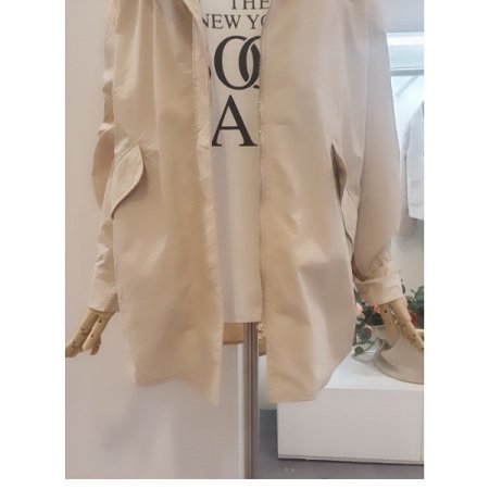 바람막이후드점퍼