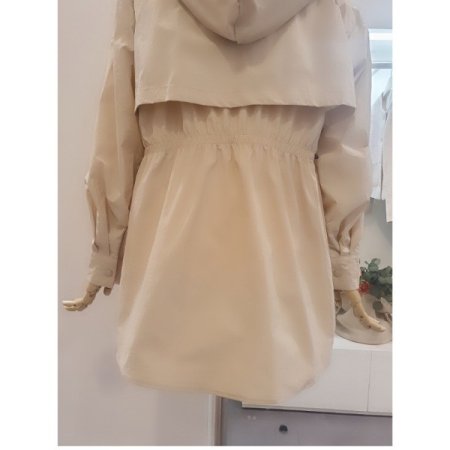 바람막이후드점퍼