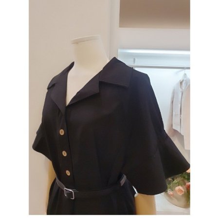 소매프릴벨티드원피스