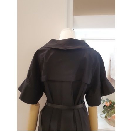 소매프릴벨티드원피스